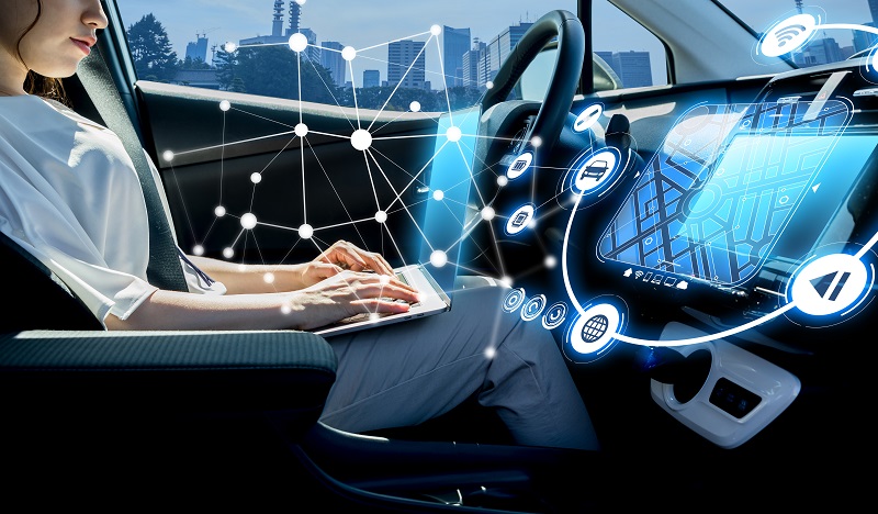 Auto Service Challenges in High-Tech Vehicles